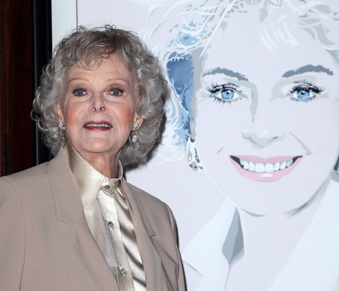 ‘Lassie,’ ‘Lost in Space’ Actress June Lockhart Dies at 100